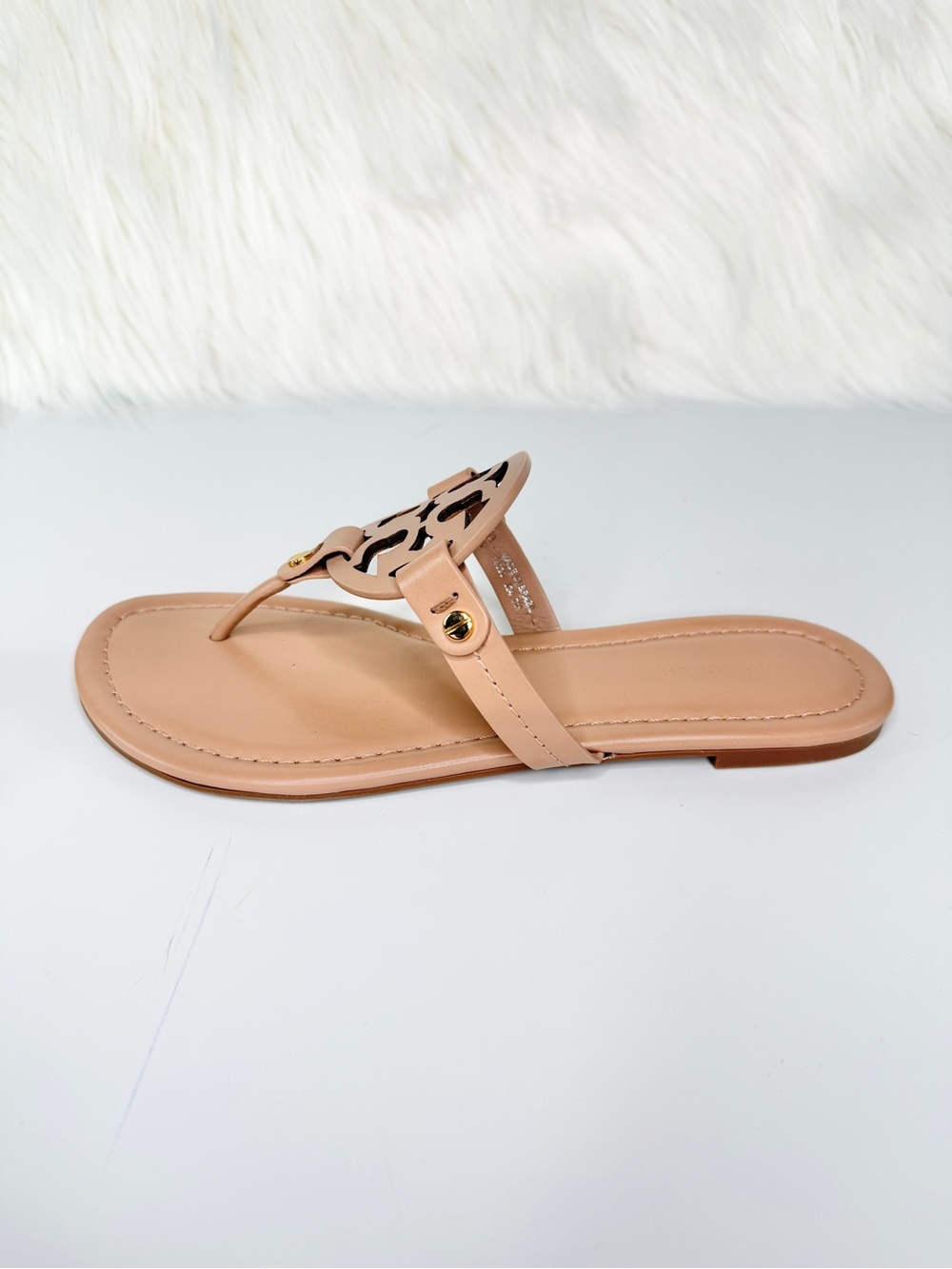 Tory Burch Women’s Leather Miller Sandal - Light Makeup - Size 7 - Picture 3 of 7